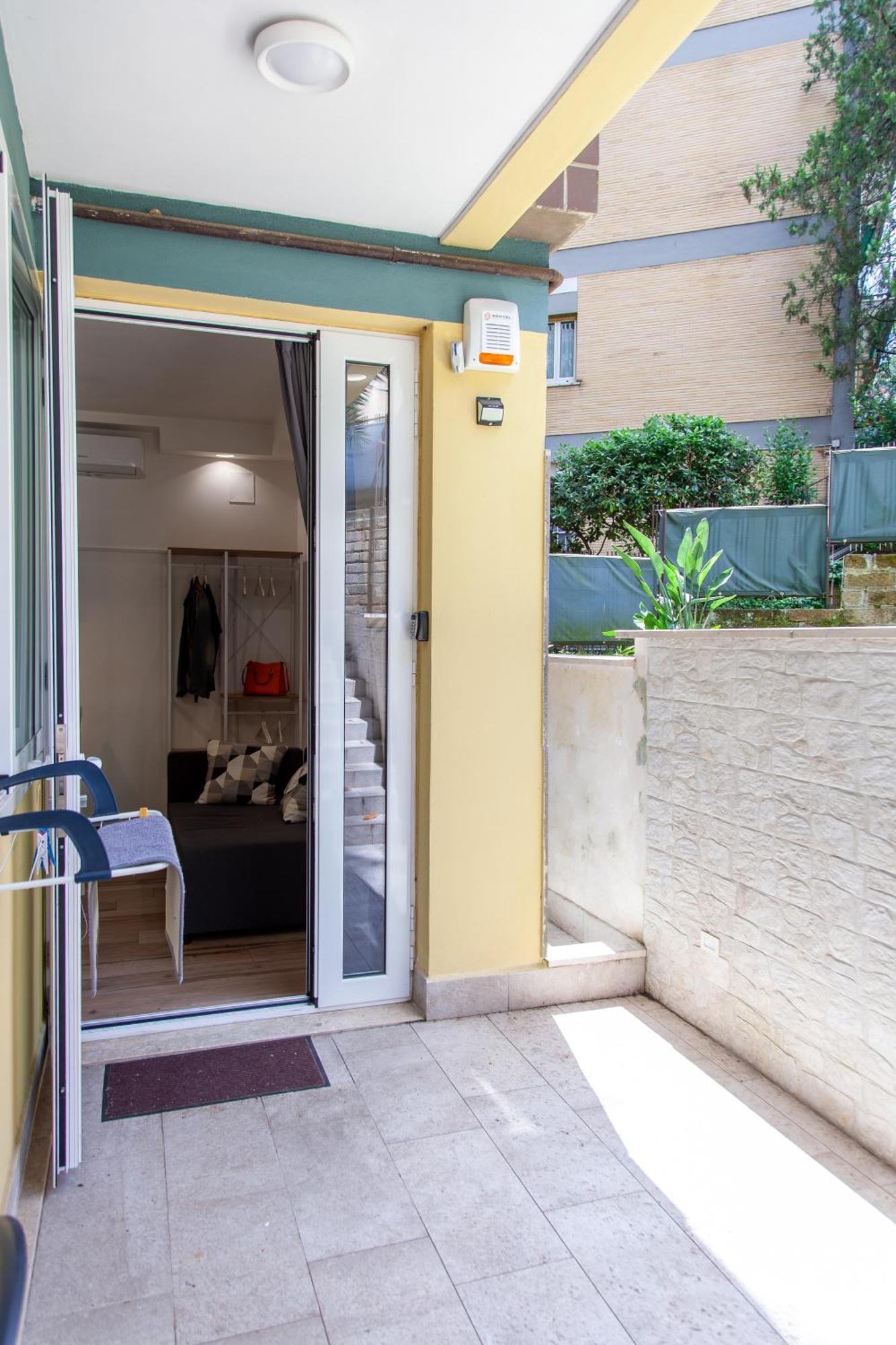 Garden City House Roma - Casa Con Giardino Privato Exterior photo
