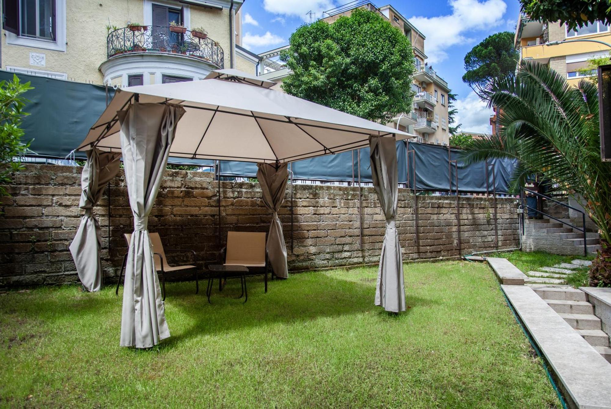 Garden City House Roma - Casa Con Giardino Privato Exterior photo